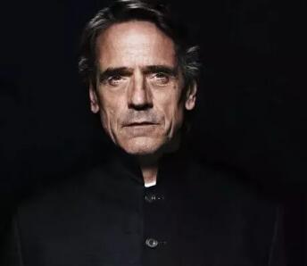 67屆奧斯卡影帝、榮譽(yù)校長-Jeremy Irons
