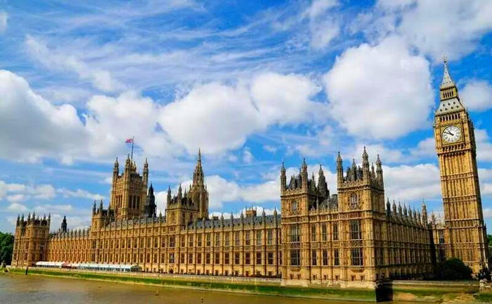 2023英國藝術類院校的語言成績要求